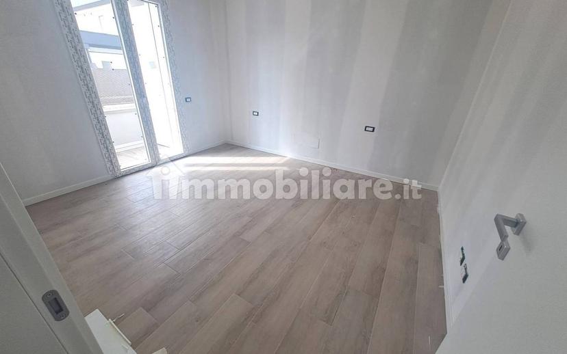 Trilocale via Roma 32, Azzano San Paolo — foto 4 di 17