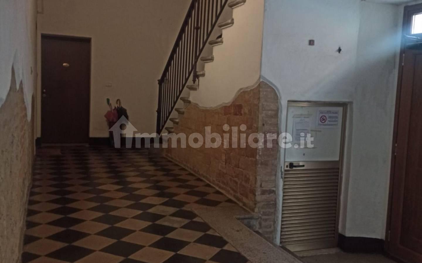 Quadrilocale via Saturnia, Stazione - Via Roma, Grosseto