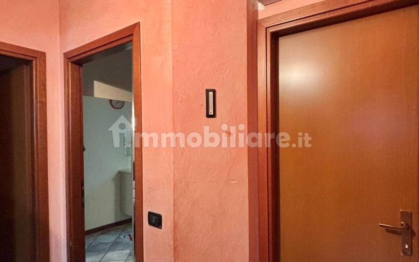 Trilocale via Roma 25, Centro, Berlingo — foto 4 di 37