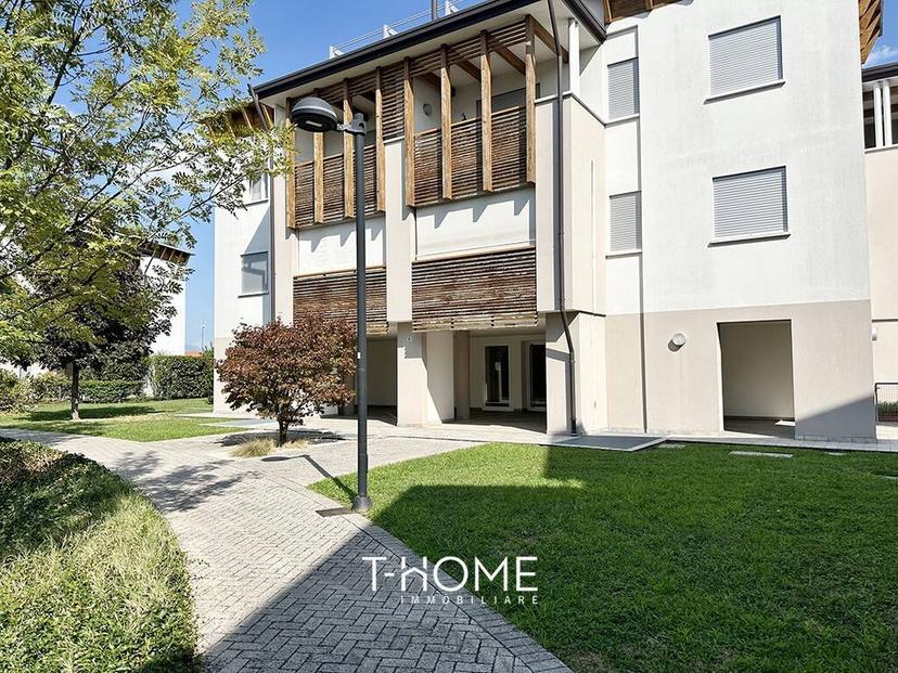 Trilocale viale San Giuseppe 20, San Zeno San Giuseppe, Cassola