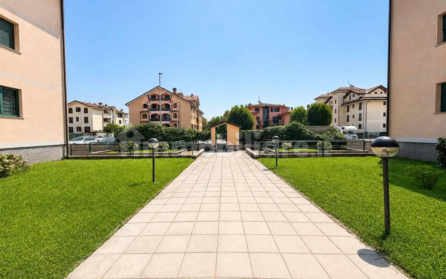 Appartamento via Papa Giovanni Paolo II 5, Landriano
