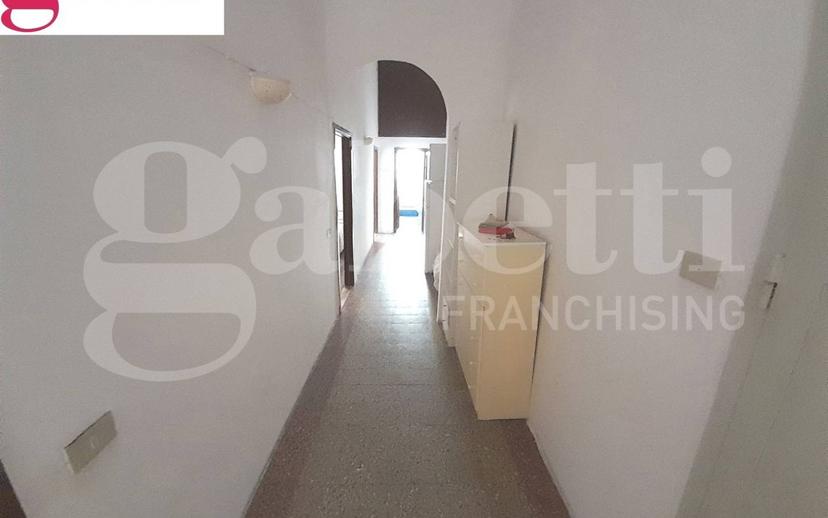 Quadrilocale buono stato, primo piano, Centro, Poggibonsi — foto 9 di 9