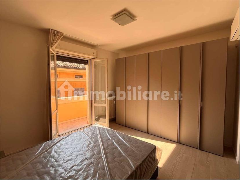 Attico via Donzi, 5, Centro Storico, Modena — foto 11 di 28