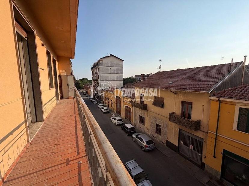 Trilocale via Eugenio Bona, Centro Storico, Biella — foto 4 di 14