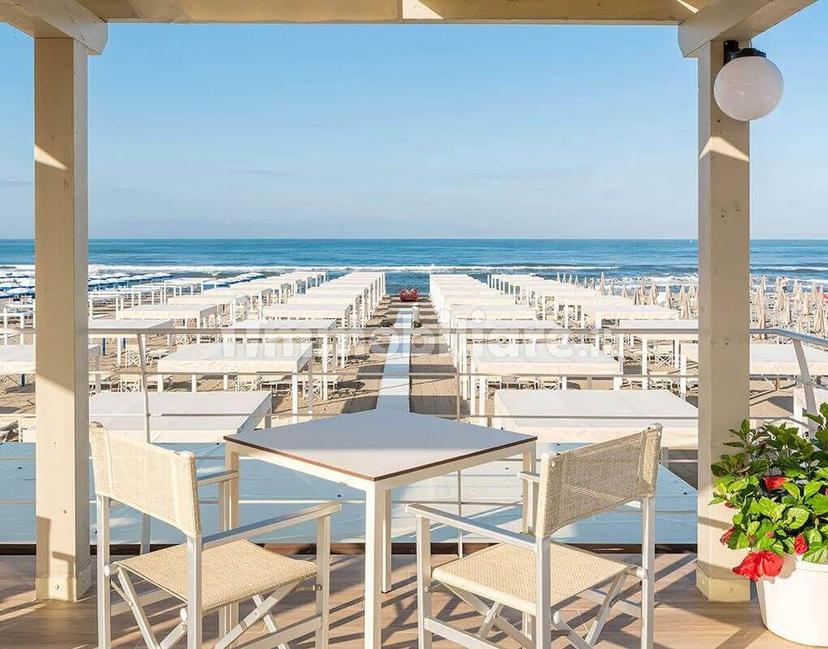 Bilocale ottimo stato, primo piano, Centro, Carrara — foto 14 di 25