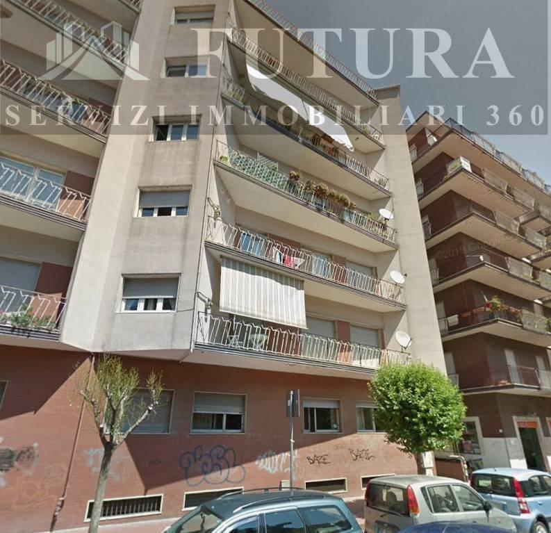 Quadrilocale corso Europa 66, Emanuele II, C. Colombo, Morelli e Silvati, Avellino