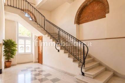 Bilocale ottimo stato, primo piano, Centro, Carrara — foto 3 di 25