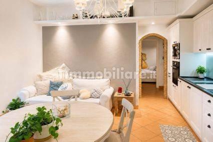 Bilocale ottimo stato, primo piano, Centro, Carrara — foto 8 di 25