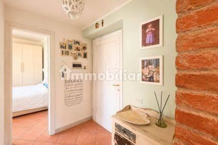 Bilocale ottimo stato, primo piano, Centro, Carrara — foto 19 di 25