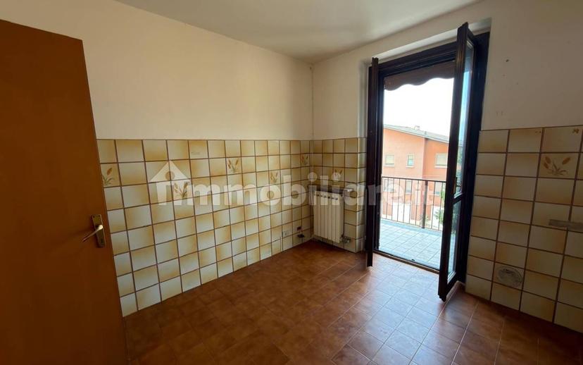 Trilocale via Giacomo Puccini 13, Centro, Siziano — foto 9 di 24