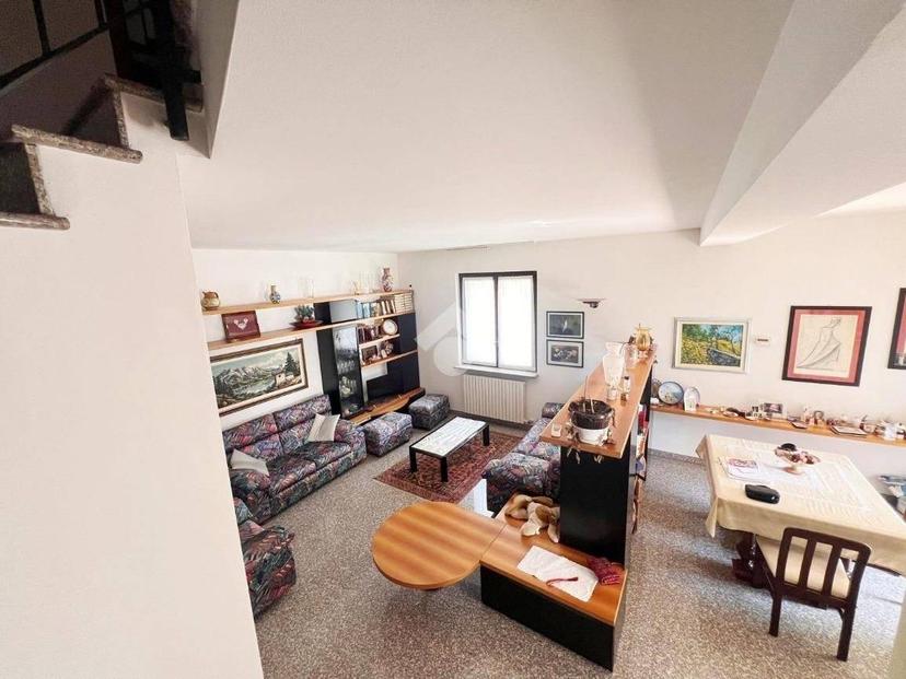 Villa bifamiliare via Libertà 42, Centro, Turate — foto 15 di 44
