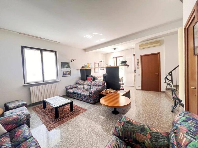 Villa bifamiliare via Libertà 42, Centro, Turate — foto 28 di 44