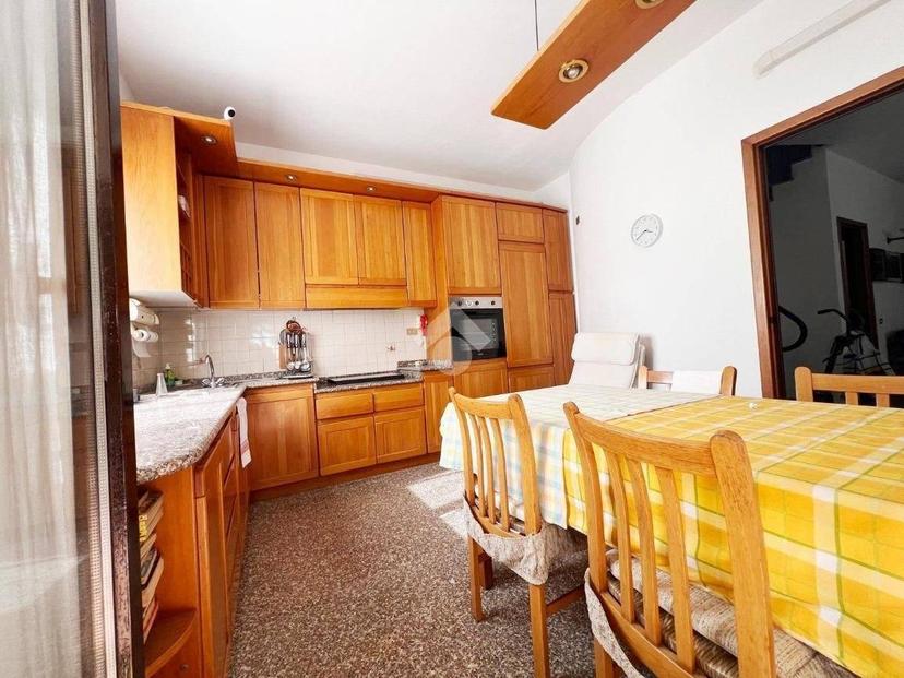Villa bifamiliare via Libertà 42, Centro, Turate — foto 6 di 44