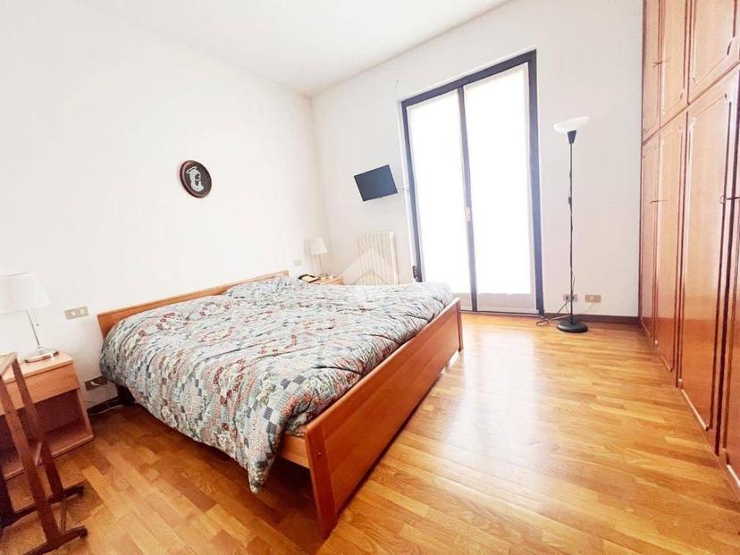 Villa bifamiliare via Libertà 42, Centro, Turate — foto 8 di 44