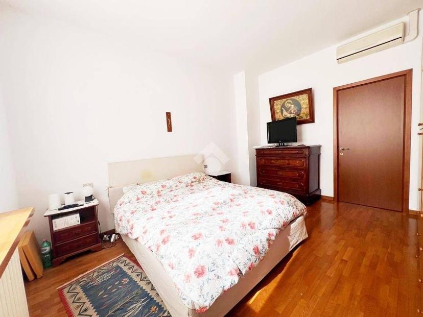 Villa bifamiliare via Libertà 42, Centro, Turate — foto 23 di 44