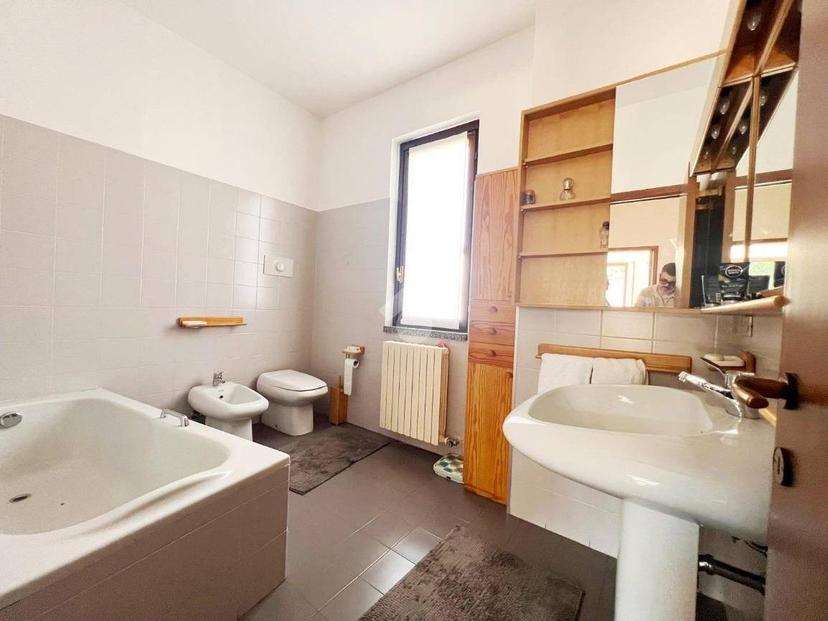 Villa bifamiliare via Libertà 42, Centro, Turate — foto 20 di 44