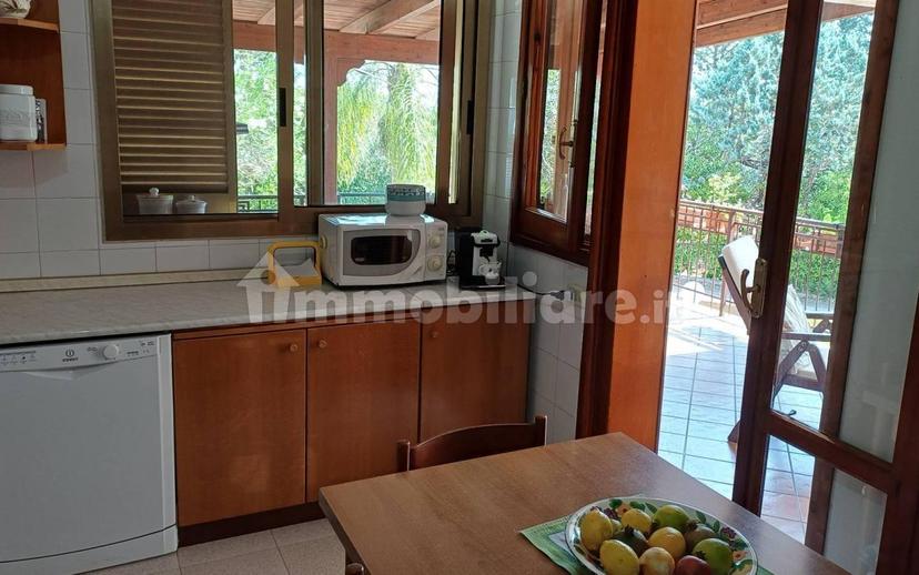 Villa plurifamiliare via Matilde Serao, Centro, Veglie — foto 30 di 39