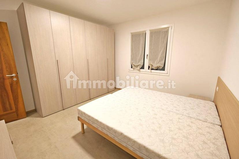 Bilocale via Monte Baldo, Villafranca di Verona — foto 4 di 8