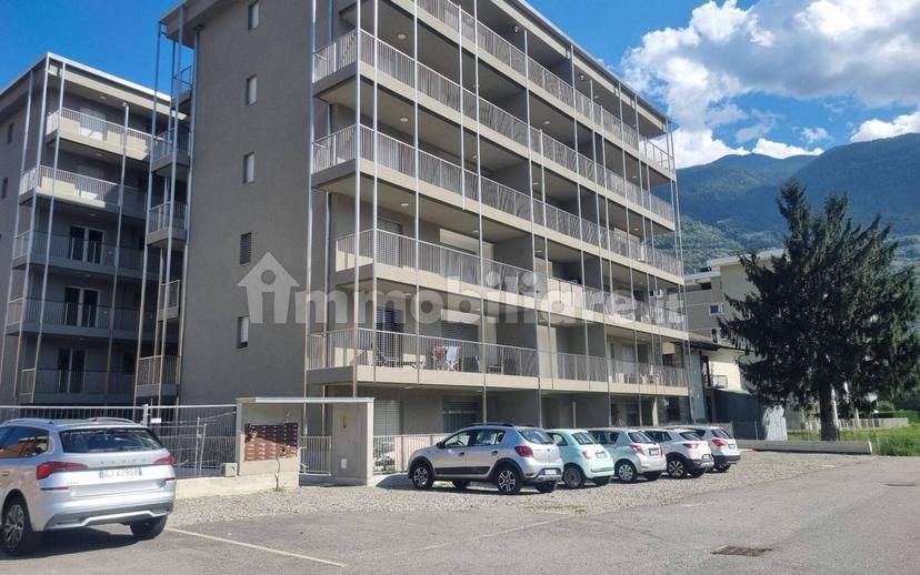 Trilocale via Don Guanella 1, Centro, Sondrio
