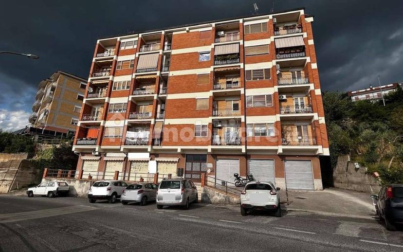 Trilocale buono stato, terzo piano, Centro, Arpino — foto 6 di 16