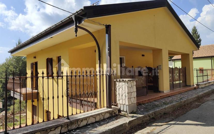 Villa unifamiliare, ottimo stato, 140 m², Centro, Bagnoli Irpino — foto 15 di 25