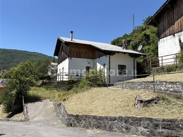 Appartamento via Provinciale, Sillano Giuncugnano — foto 7 di 9