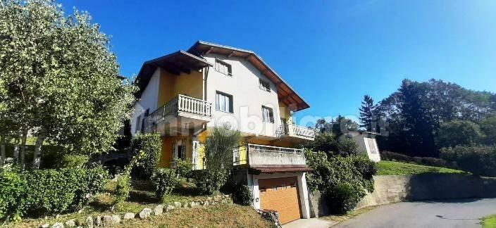Villa unifamiliare via Fieno 1, Bracca — foto 5 di 36