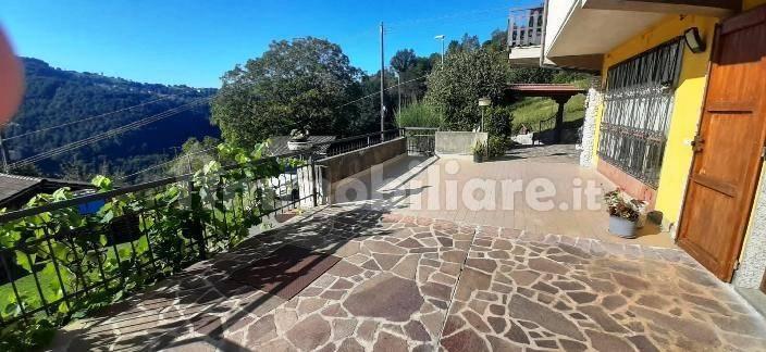 Villa unifamiliare via Fieno 1, Bracca — foto 4 di 36