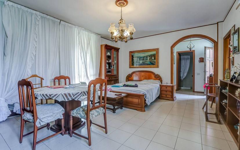 Villa a schiera via dei Fiori, Centro, Gavirate — foto 27 di 32