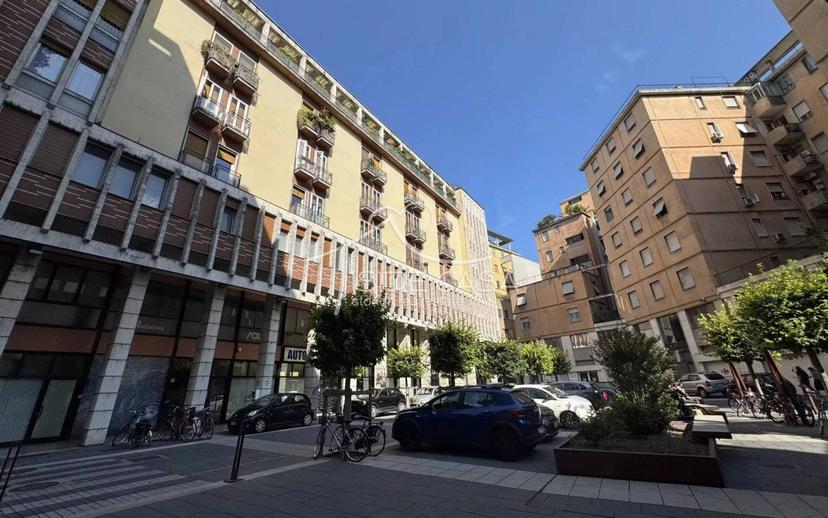 Trilocale piazza 80° Fanteria, 1, Centro, Mantova — foto 9 di 18