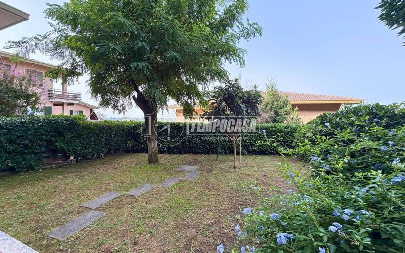 Bilocale via Santa Apollonia 5, Centro, Missaglia — foto 14 di 25