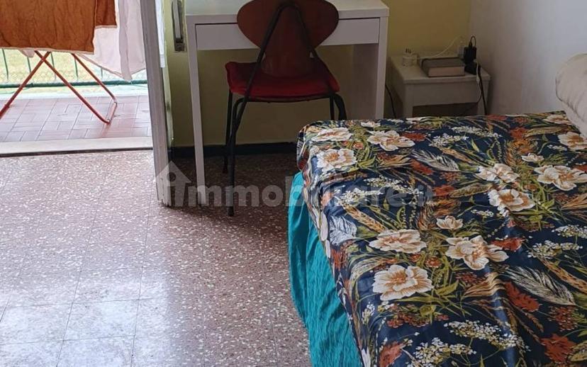 Stanza singola via Carnia 69, Varese — foto 3 di 9