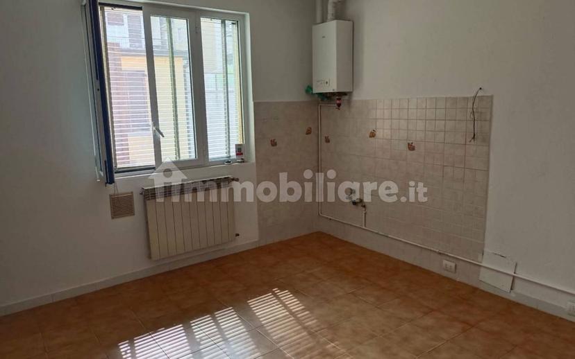Bilocale via Borgo Adda, 64, Città Bassa, Laghi, Lodi — foto 3 di 5