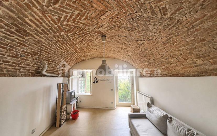 Bilocale via Giuseppe Garibaldi, Centro, Castell'Alfero — foto 15 di 20