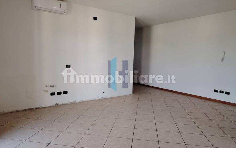 Bilocale buono stato, piano terra, Centro, Travagliato — foto 4 di 12