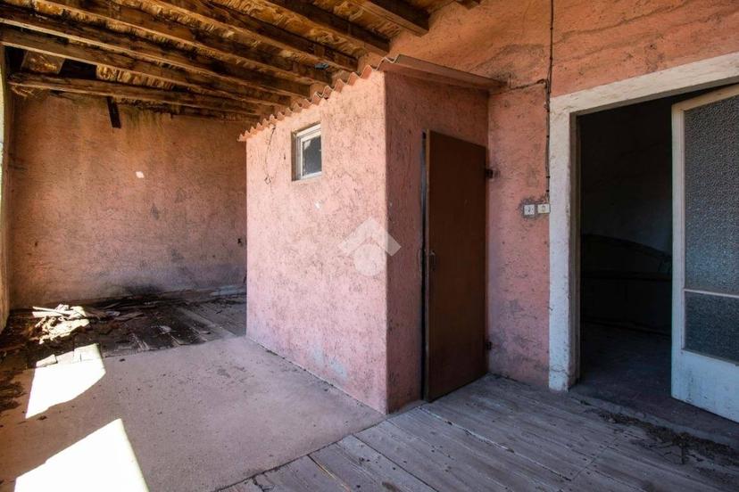 Rustico via Campagnola 10, Campagnola, Manerba del Garda — foto 4 di 15