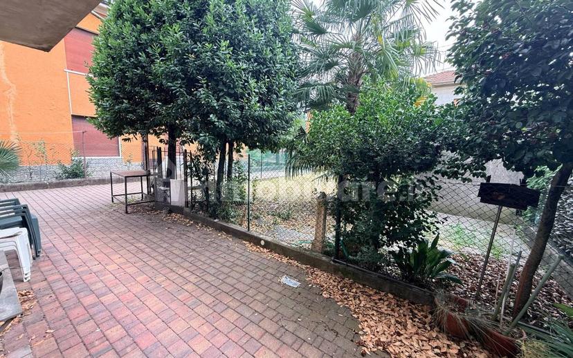 Villa bifamiliare via Raffaello Sanzio 19, Centro, Cavaria con Premezzo — foto 24 di 28