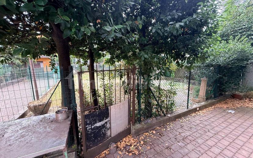 Villa bifamiliare via Raffaello Sanzio 19, Centro, Cavaria con Premezzo — foto 16 di 28