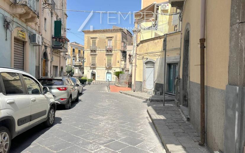 Trilocale via Santa Chiara 11, Adrano — foto 13 di 24