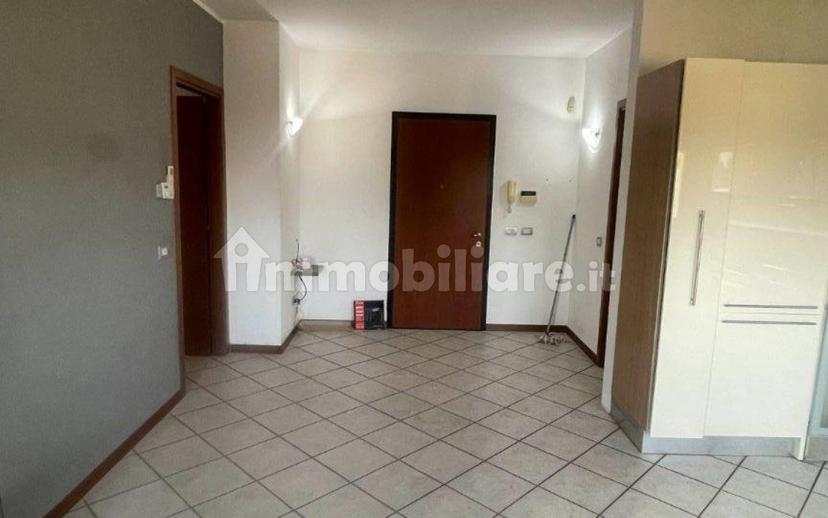 Trilocale via Pietro Nenni 11, Vescovato — foto 13 di 17