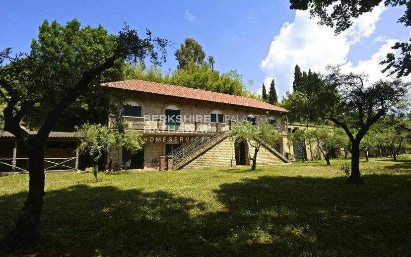 Villa unifamiliare 1250 m², Sessa Aurunca — foto 18 di 25