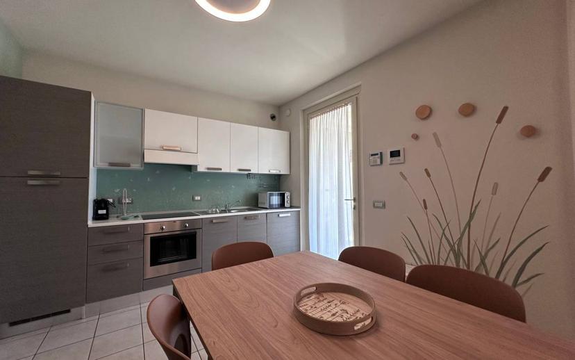 Trilocale via Forte Villa, 8, Peschiera del Garda — foto 3 di 11