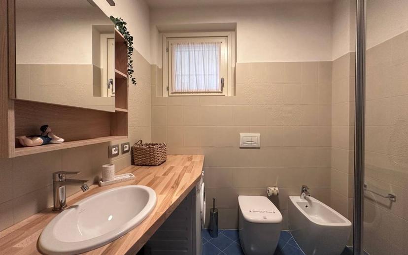 Trilocale via Forte Villa, 8, Peschiera del Garda — foto 8 di 11