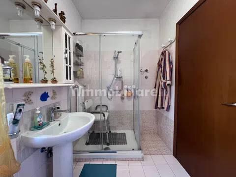 Quadrilocale via Aldo Moro, 23, Centro, Aprilia — foto 16 di 57