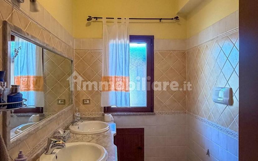Appartamento via Sarrabus 2, Centro, Siniscola — foto 9 di 23