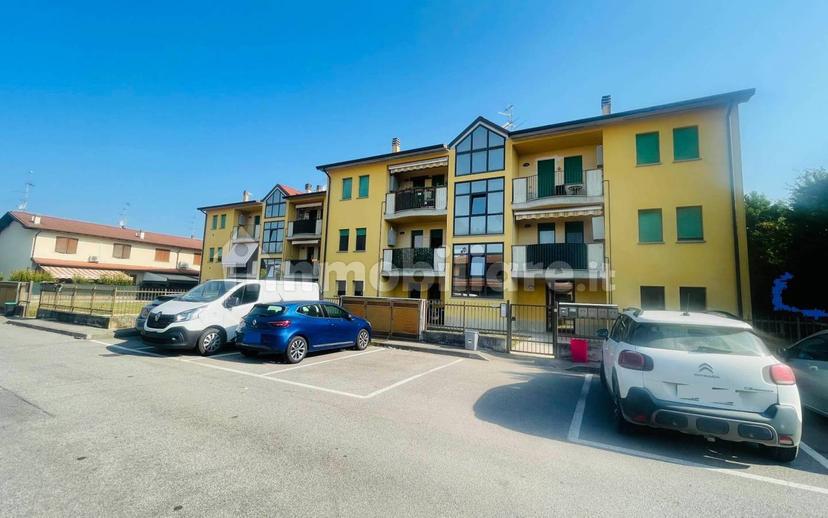 Trilocale via Pietro Nenni 11, Vescovato — foto 17 di 17