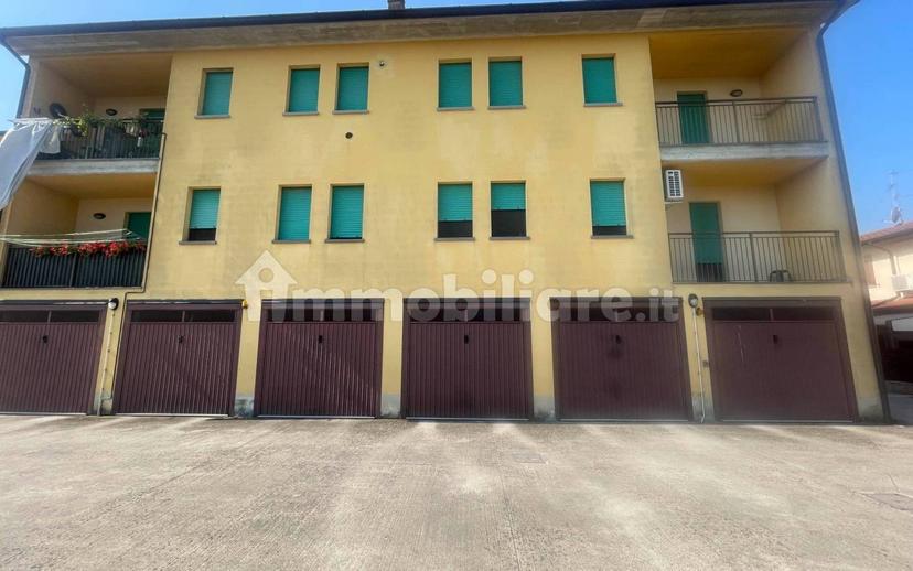Trilocale via Pietro Nenni 11, Vescovato — foto 5 di 17