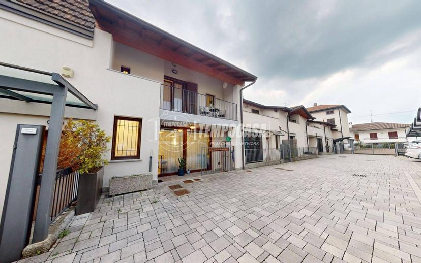 Villa a schiera via Matteotti 39, Bizzarone — foto 12 di 35