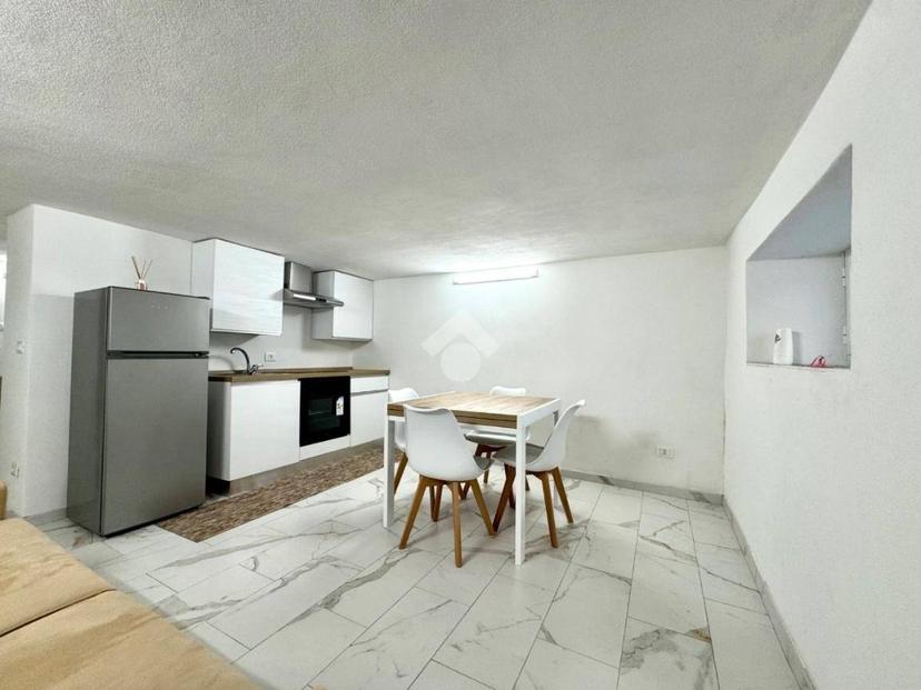 Bilocale via Francesco Bogliolo 5, Centro, Alassio — foto 6 di 14