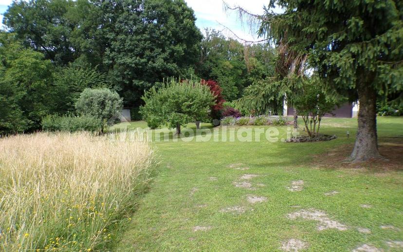 Villa bifamiliare via Giuseppe Garibaldi, Centro, Biandronno — foto 17 di 36